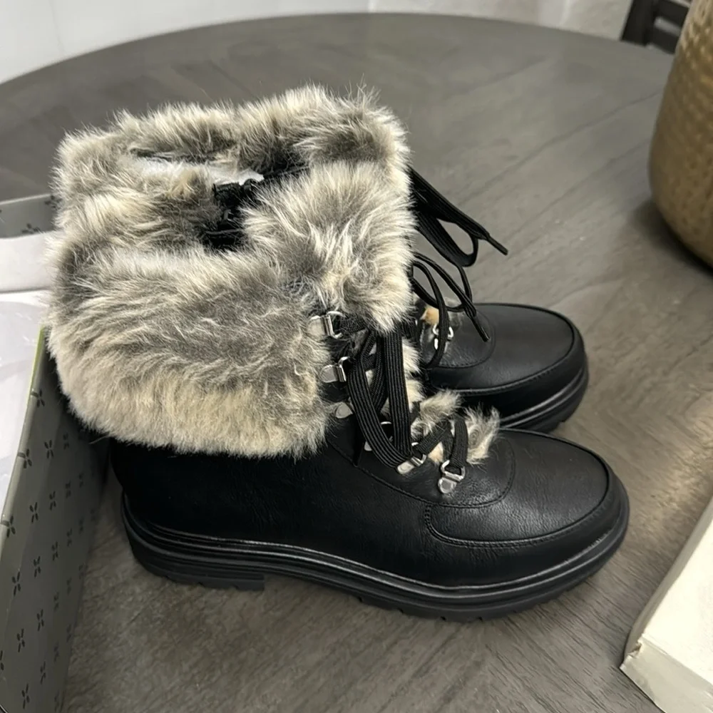 Sun + Stone Womens Orlaa Faux Leather Cold Weather Combat & Lace-up Boots